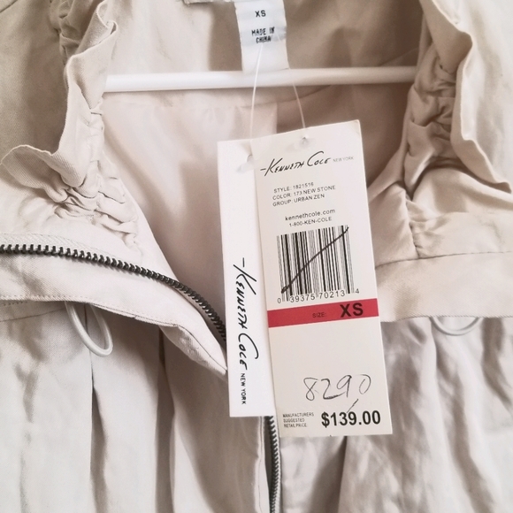 Kenneth Cole Tierd Ruffle Khaki Jacket Preppy Chic - Picture 4 of 4